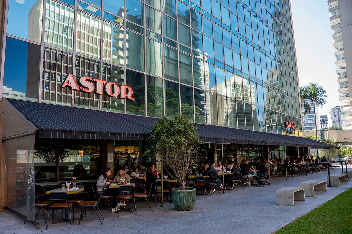 Bar Astor